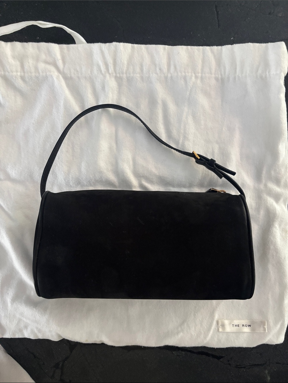 The Row 90’s bag in black suede - Picture 5 of 10
